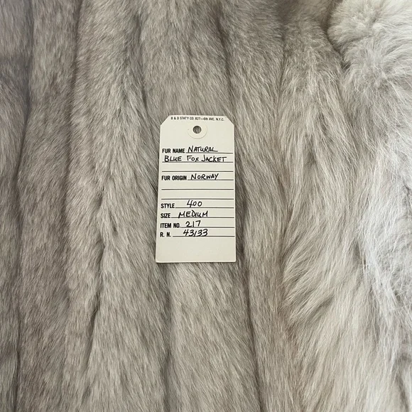 Stunning Norwegian Silver Fox coat - Picture 6 of 6